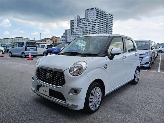 トヨタ ピクシスジョイ F660X SAⅢ・2022(R4)年式・ホワイトパール