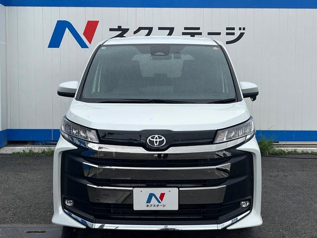 トヨタ ノア