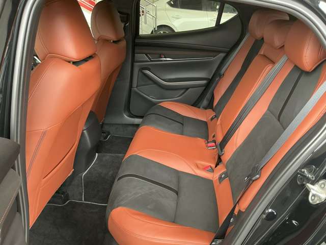 マツダ MAZDA3ファストバック
