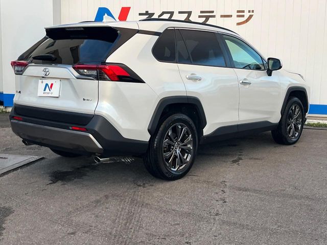 トヨタ RAV4