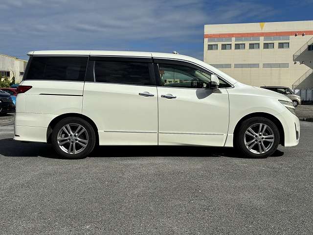 日産 エルグランド