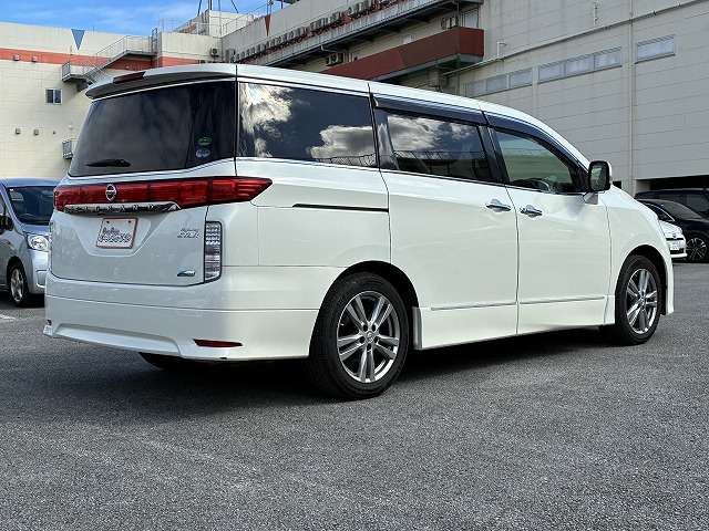 日産 エルグランド