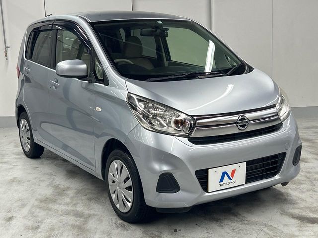 日産 デイズ