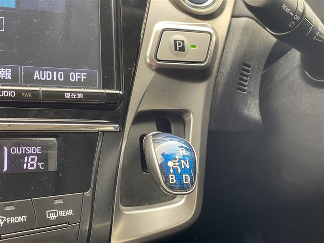 トヨタ プリウスα