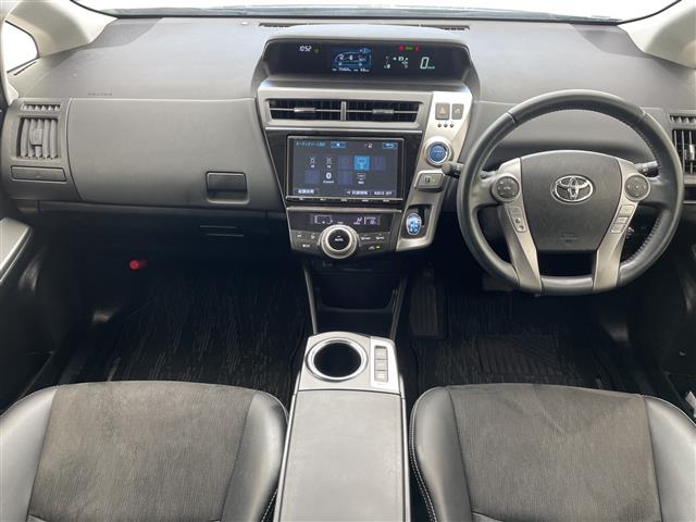 トヨタ プリウスα