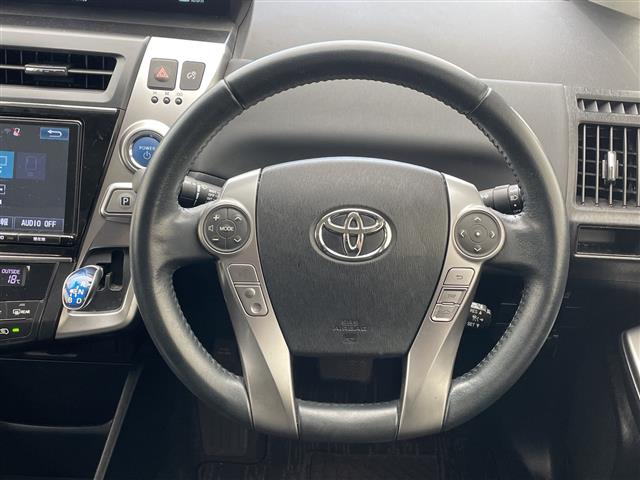 トヨタ プリウスα