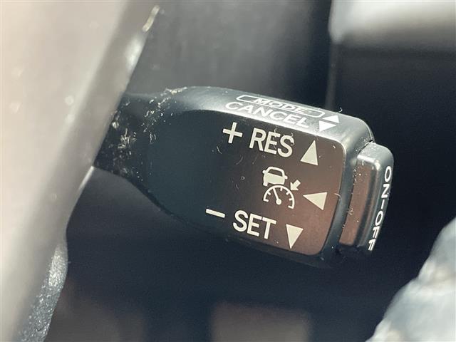 トヨタ プリウスα