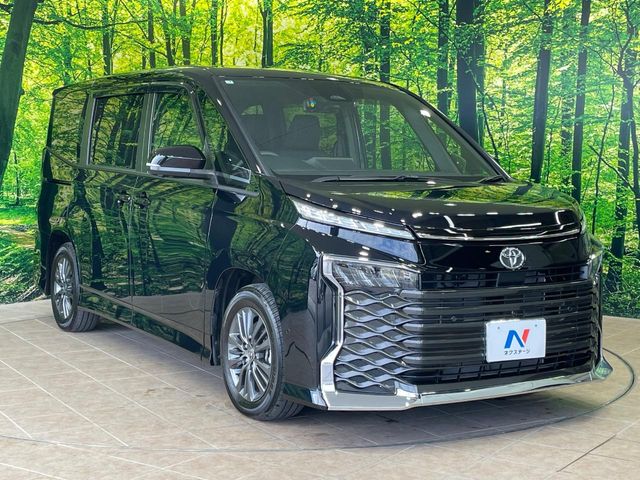 トヨタ ヴォクシー