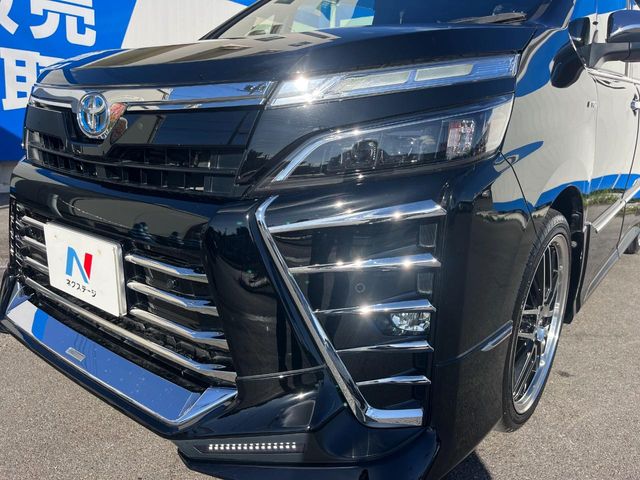 トヨタ ヴォクシー