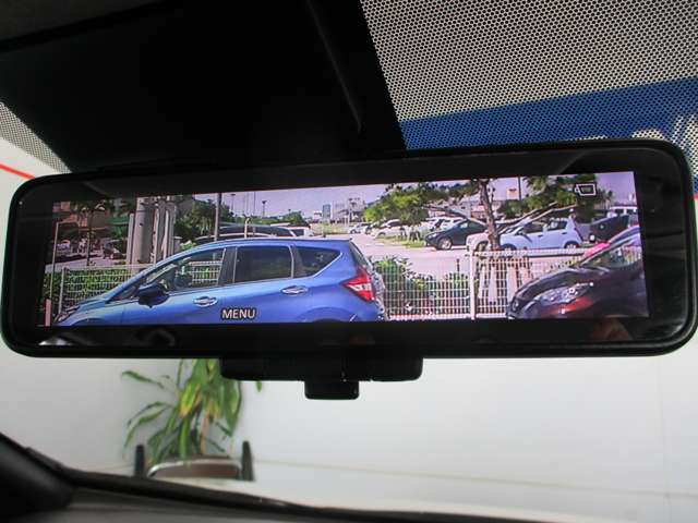 日産 リーフ