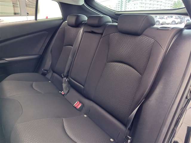 トヨタ プリウス