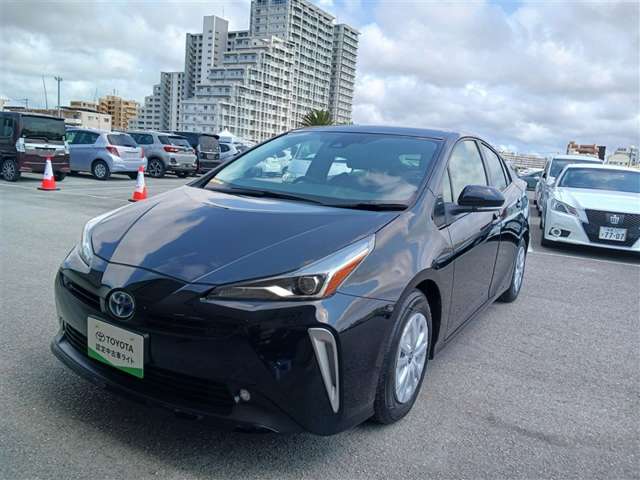 トヨタ プリウス