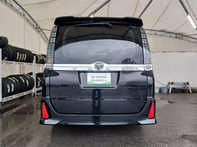 トヨタ ヴォクシー