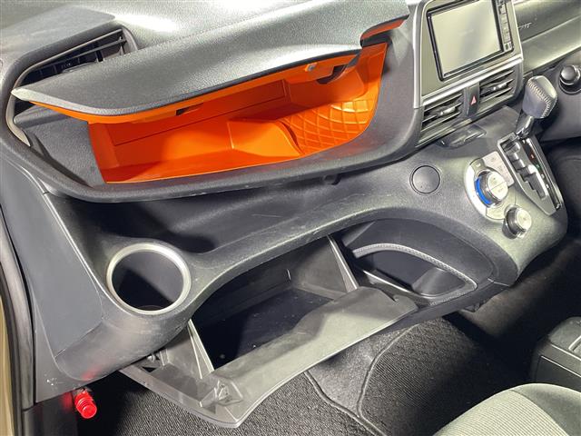 トヨタ シエンタ