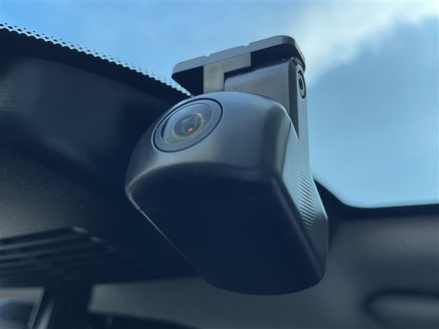 日産 ノートオーラ