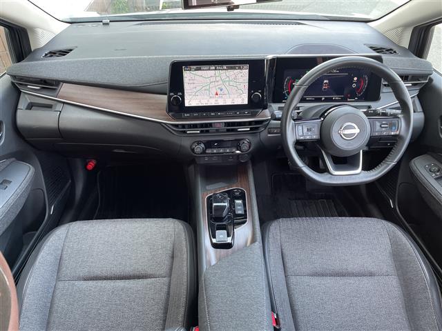 日産 ノートオーラ