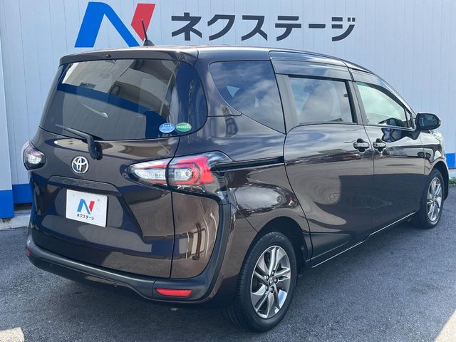 トヨタ シエンタ