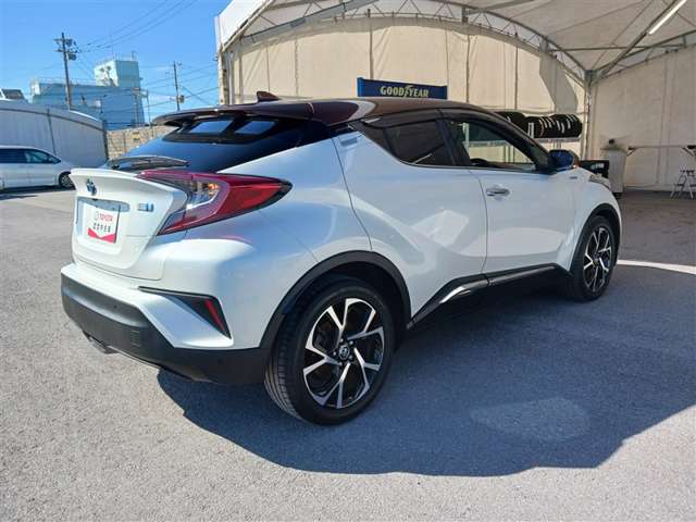 トヨタ C-HR