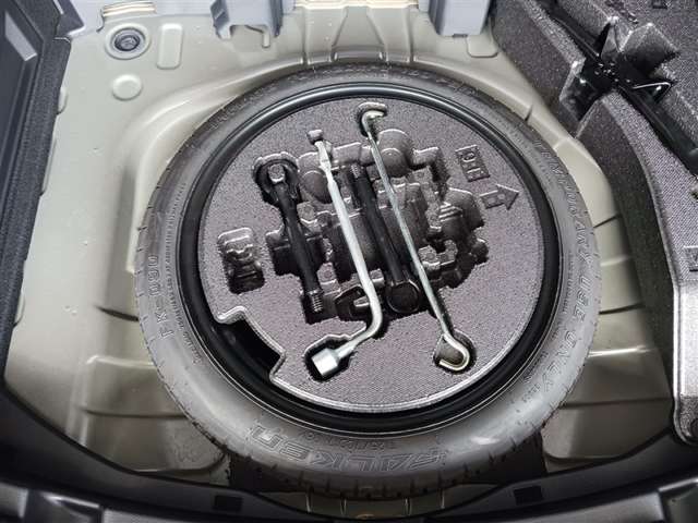 トヨタ カローラツーリング