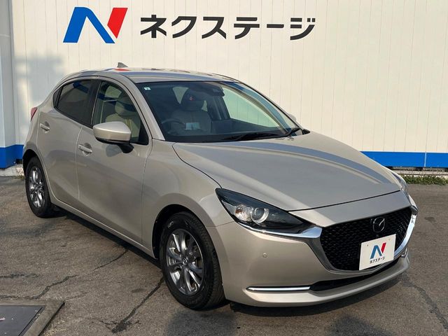 マツダ MAZDA2