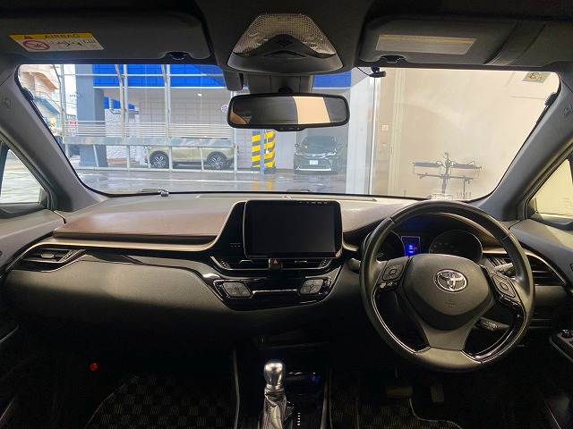 トヨタ C-HR