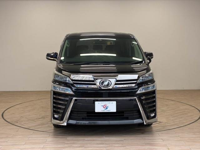 トヨタ ヴェルファイア