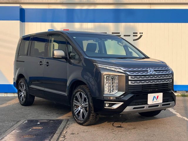 三菱 デリカD：5