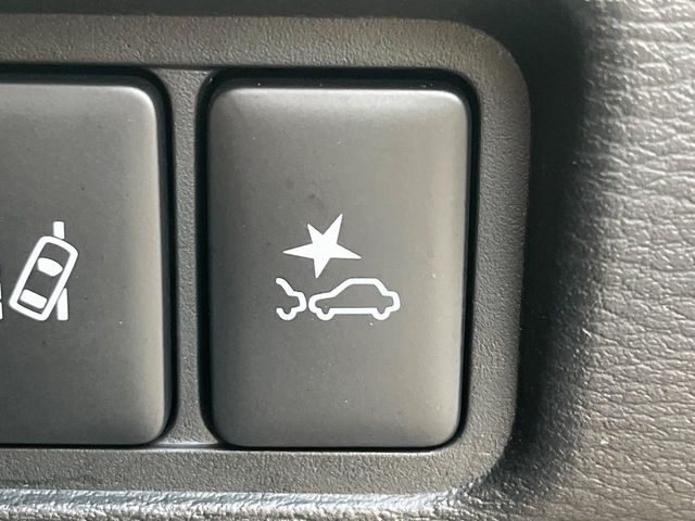 三菱 デリカD：5