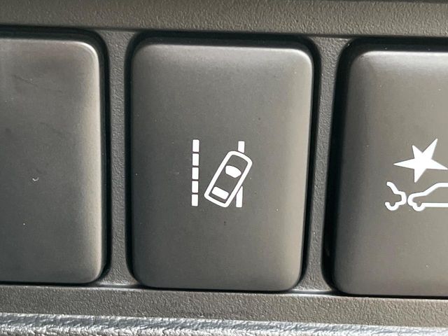 三菱 デリカD：5