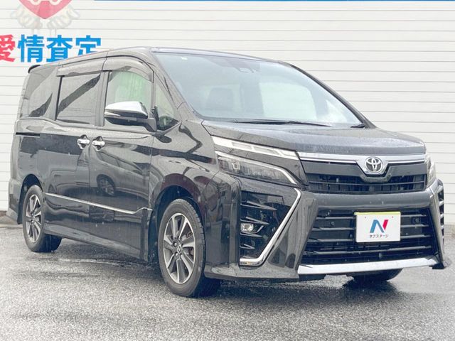 トヨタ ヴォクシー