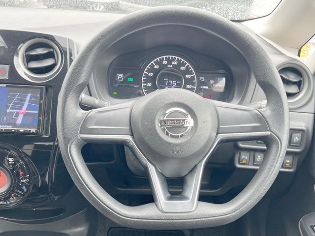 日産 ノート