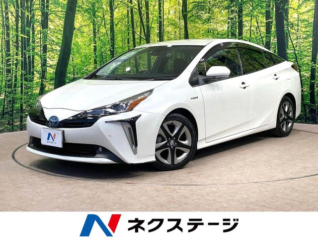 トヨタ プリウス