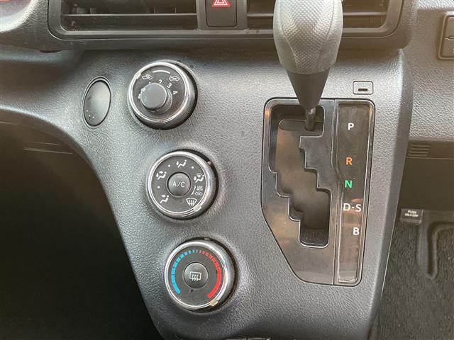 トヨタ シエンタ