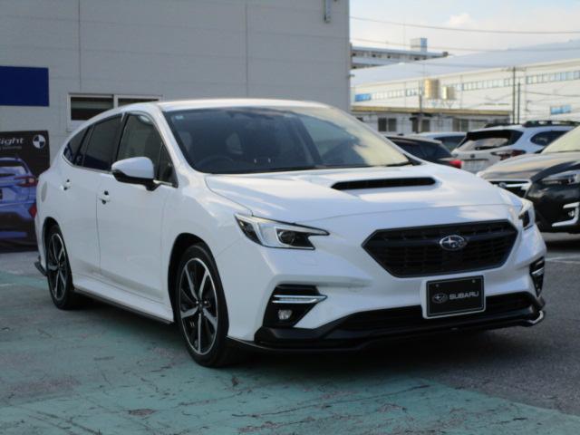 スバル レヴォーグ