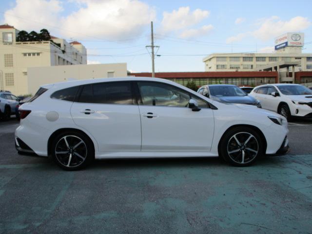 スバル レヴォーグ