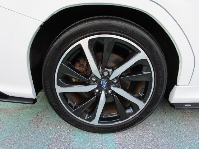 スバル レヴォーグ