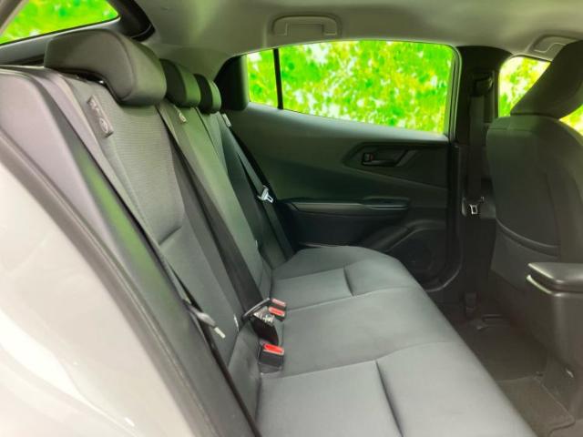 トヨタ プリウス