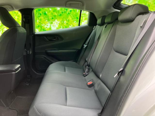 トヨタ プリウス