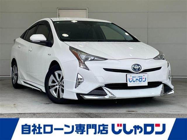 トヨタ プリウス