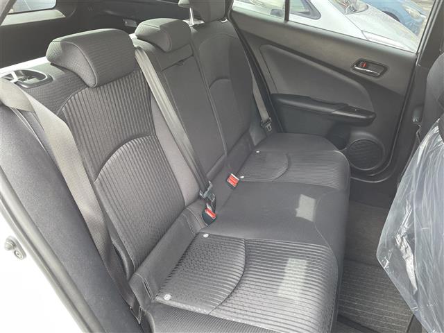 トヨタ プリウス