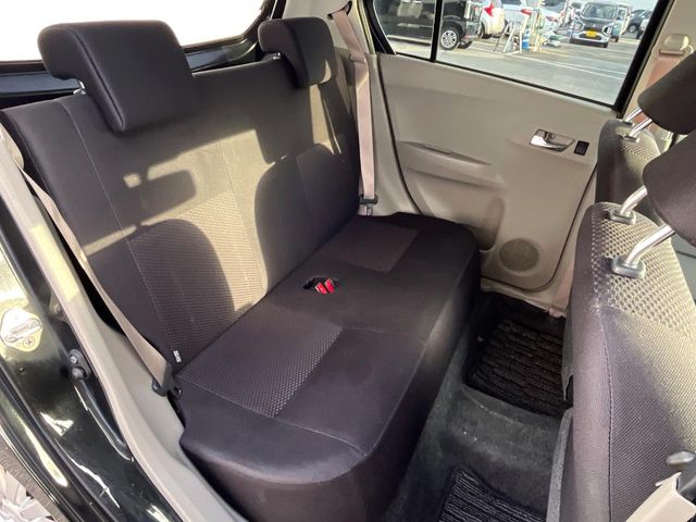 ダイハツ ミライース