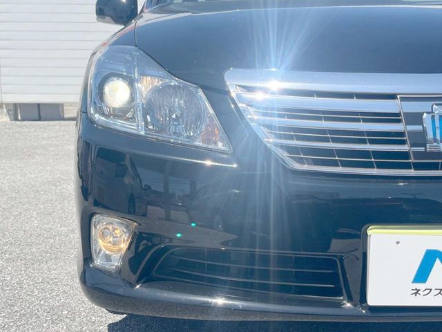 トヨタ クラウンハイブリッド