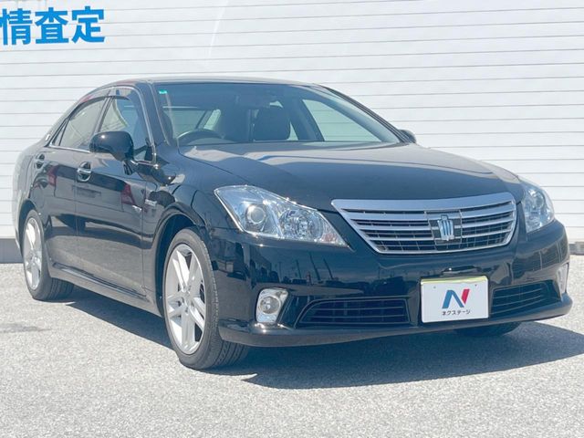 トヨタ クラウンハイブリッド