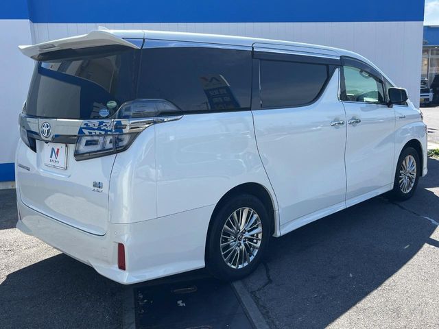 トヨタ ヴェルファイア