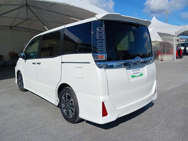 トヨタ ヴォクシー