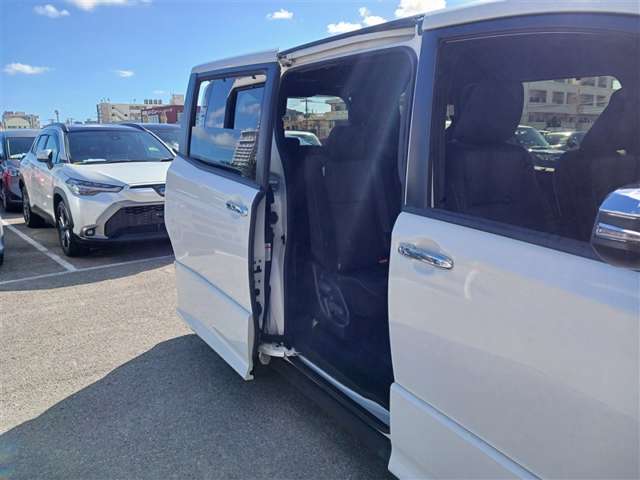 トヨタ ヴォクシー