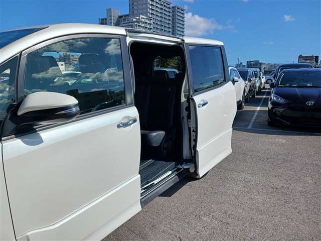 トヨタ ノア