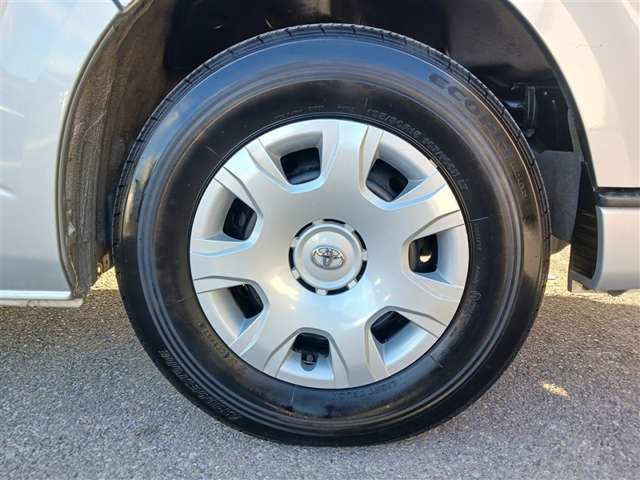 トヨタ ハイエースバン