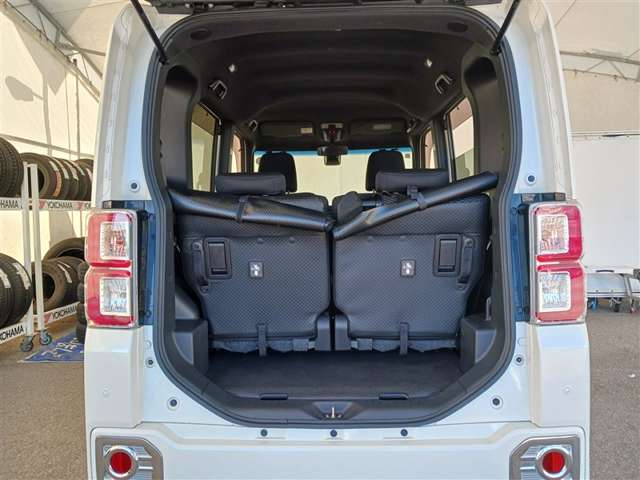 トヨタ ピクシスメガ