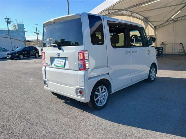 トヨタ ピクシスメガ